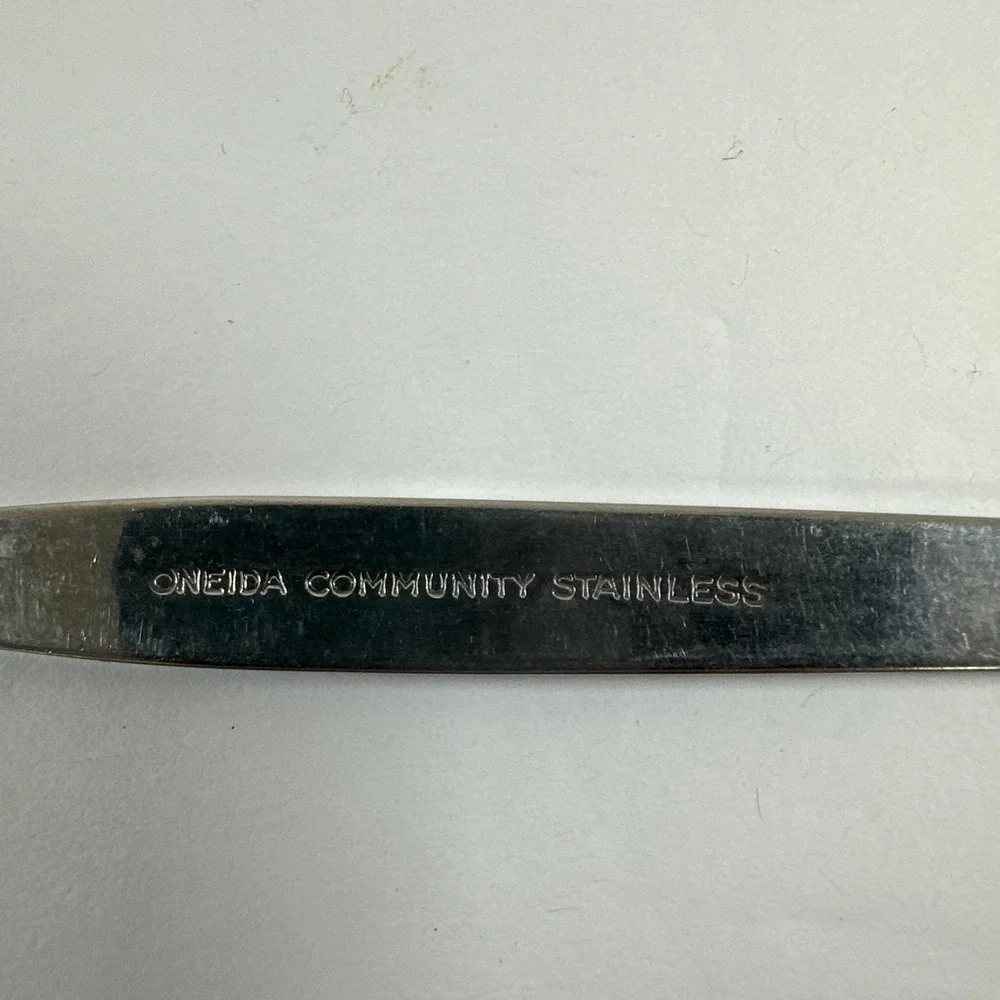 Oneida Community Stainless Ice Spoon‎